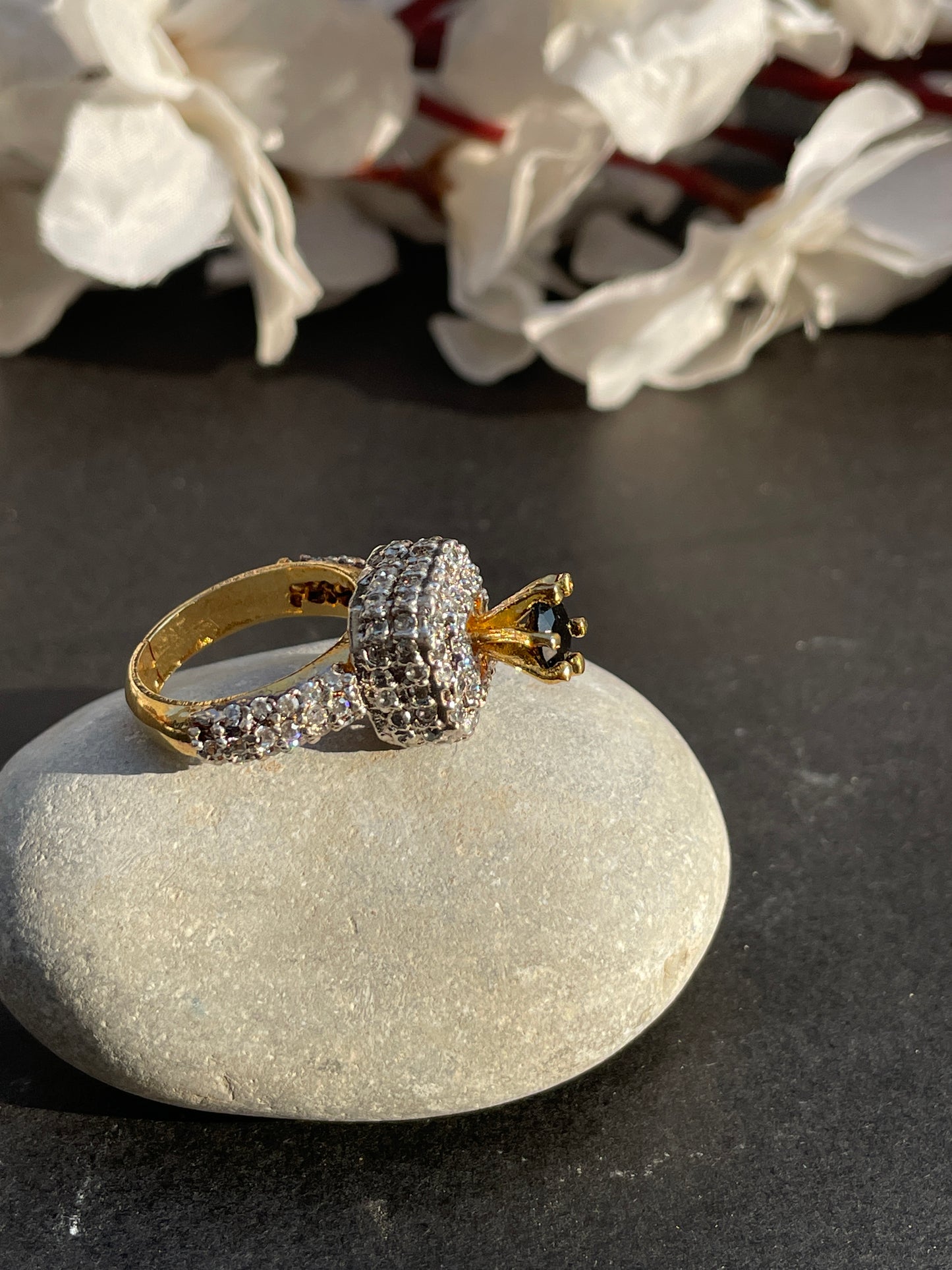 Noble Crest Ring