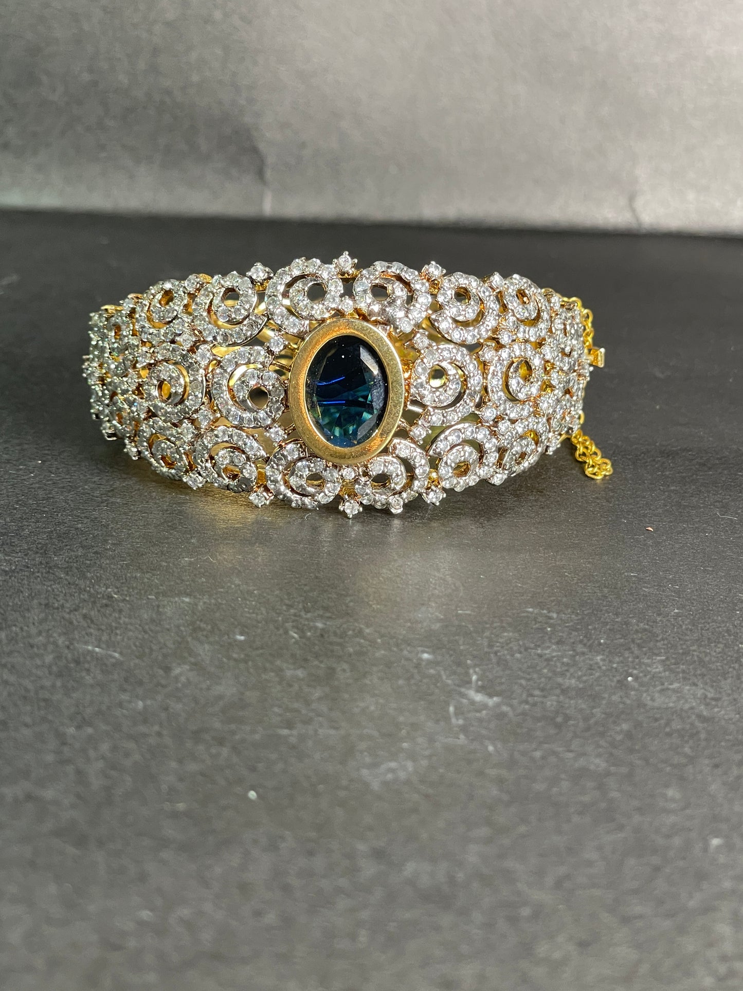 Royal Radiance Bangle