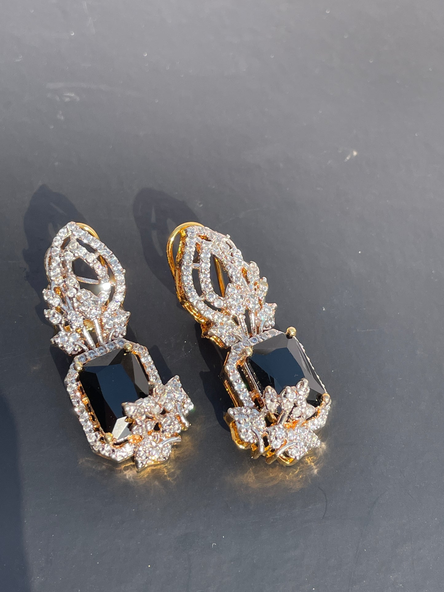 Midnight Majesty Earrings