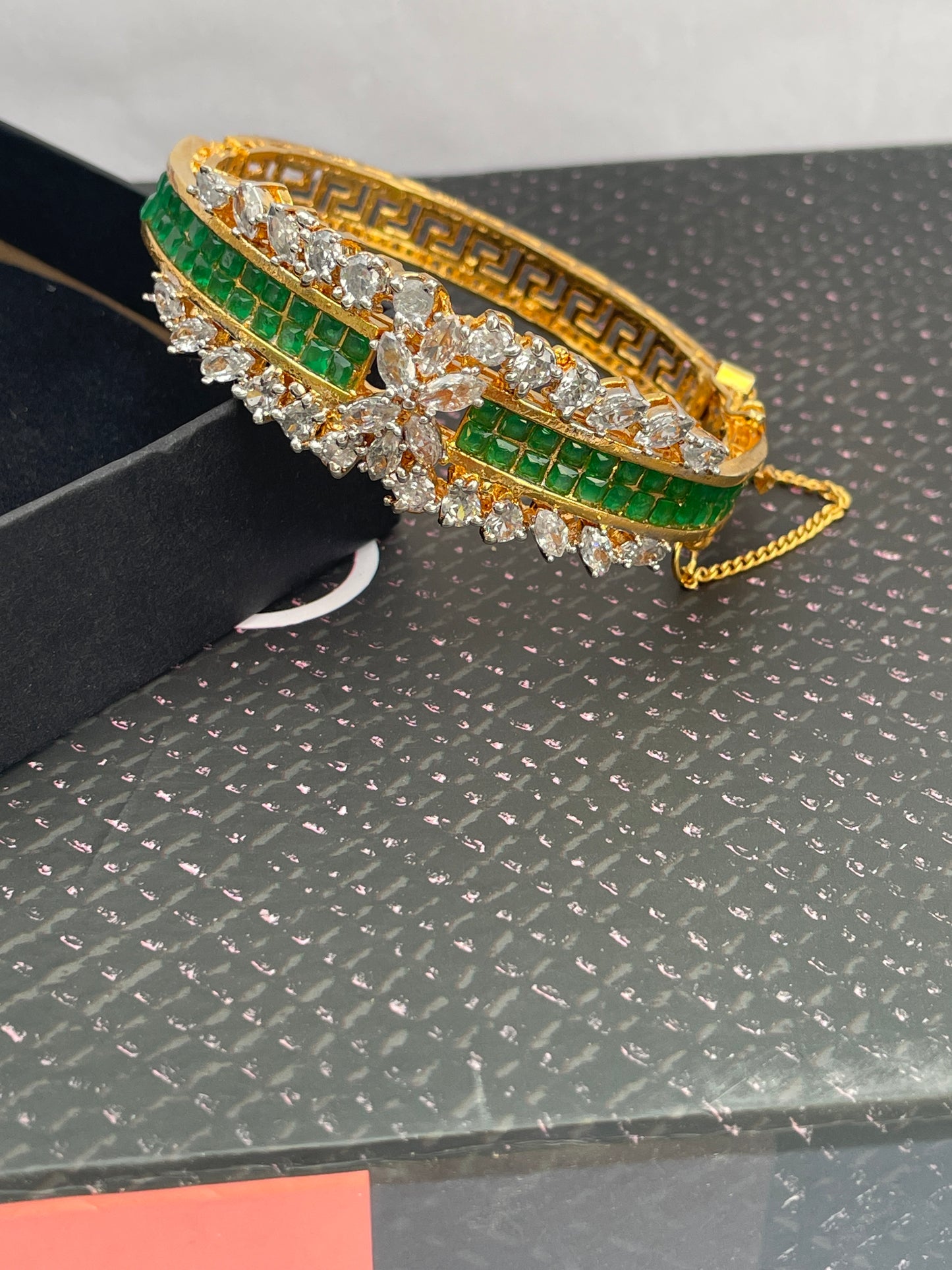 Radiant Reverie Bangle