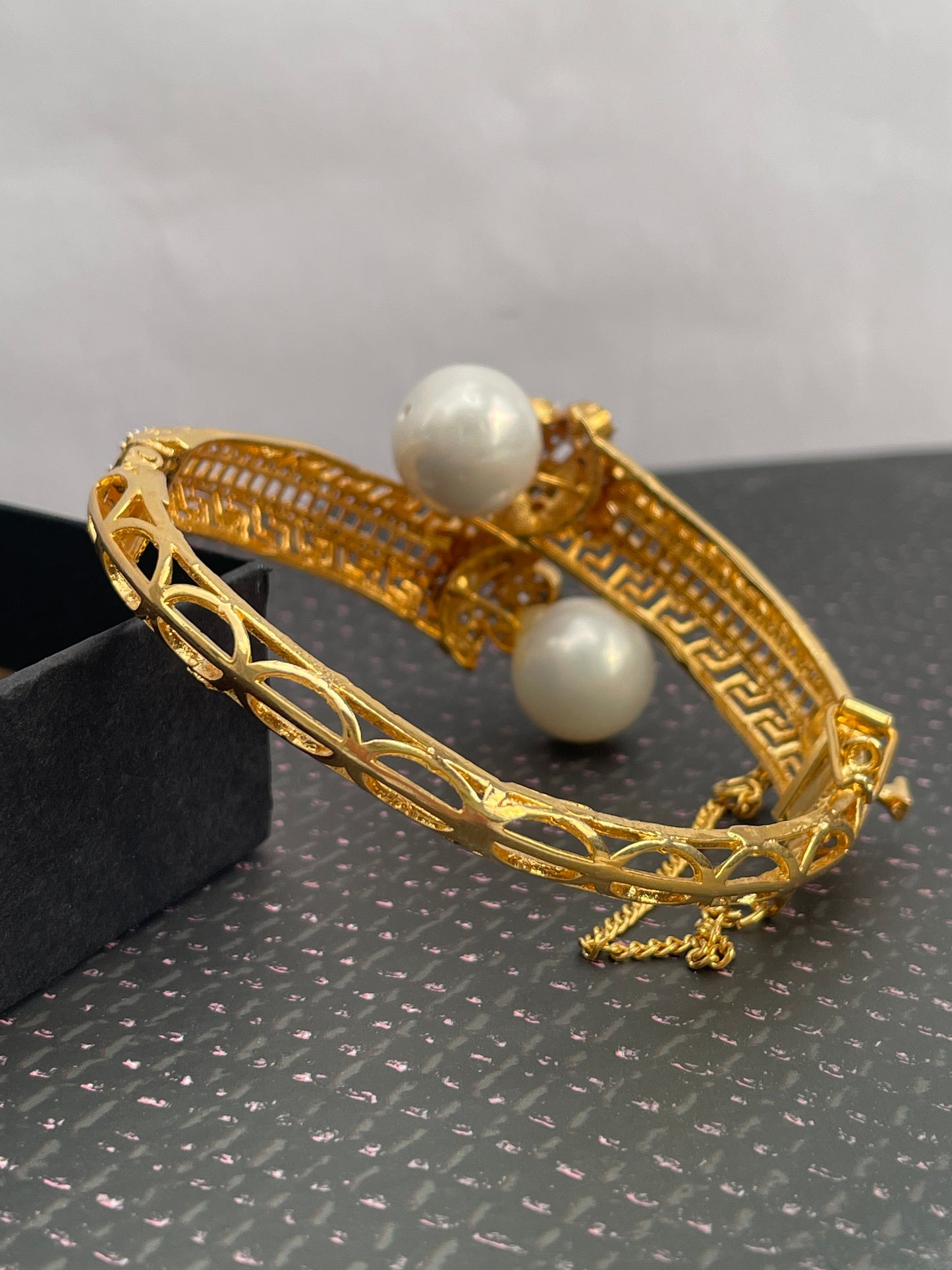 Pearl Blossom Bangle