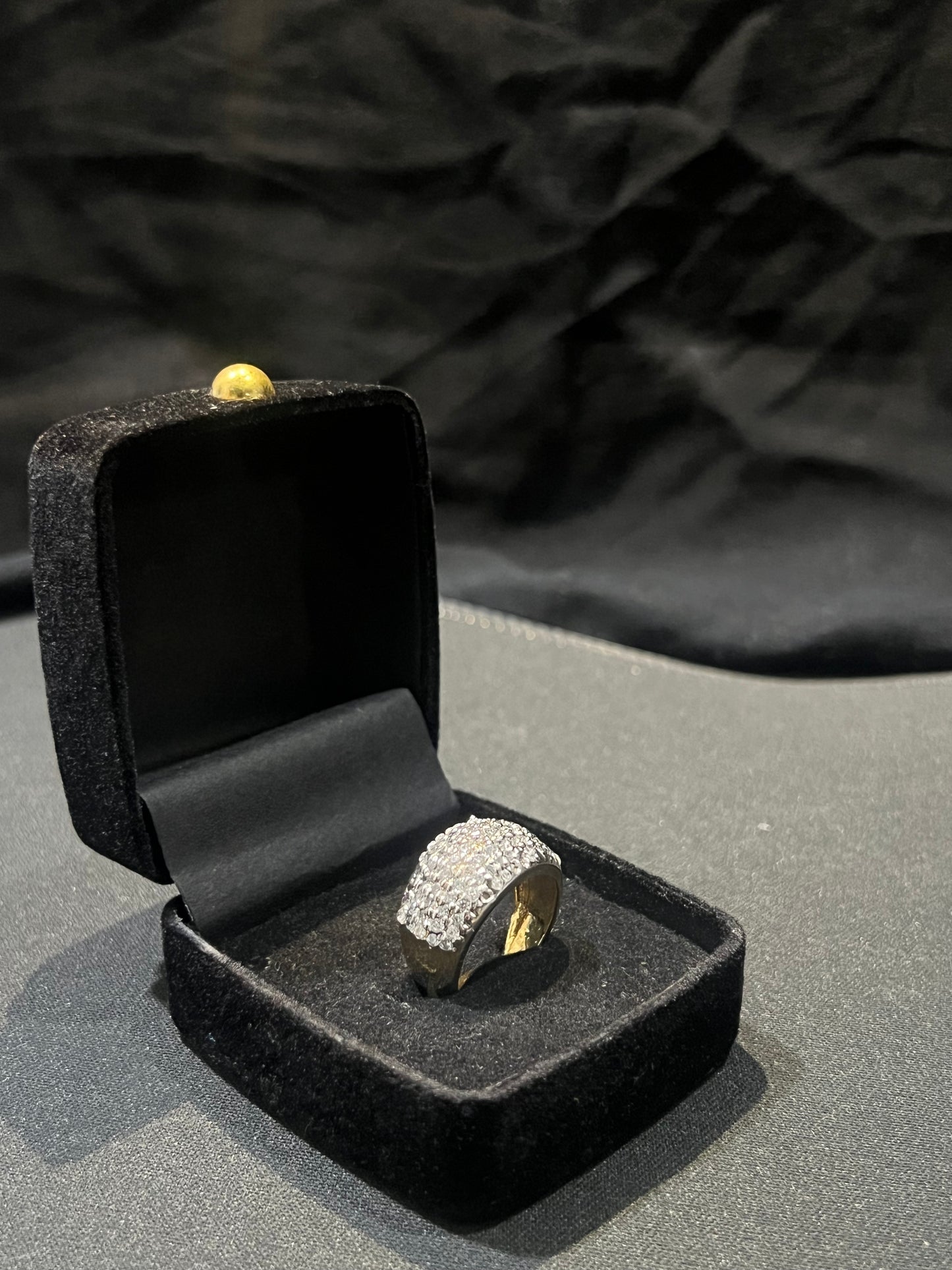 luxury Loop Ring