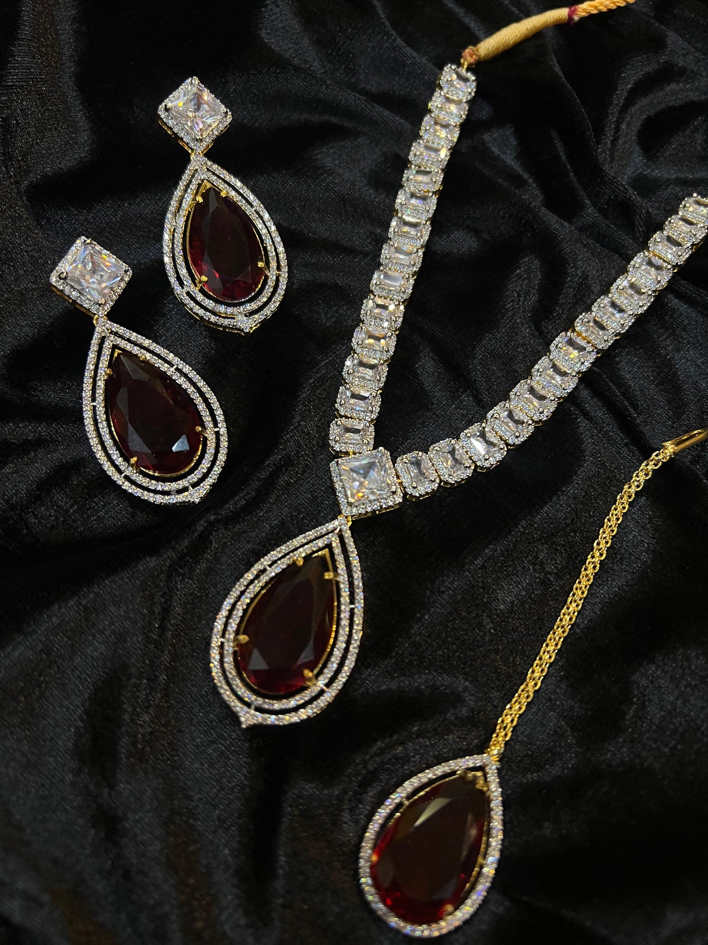Royal Heritage Set