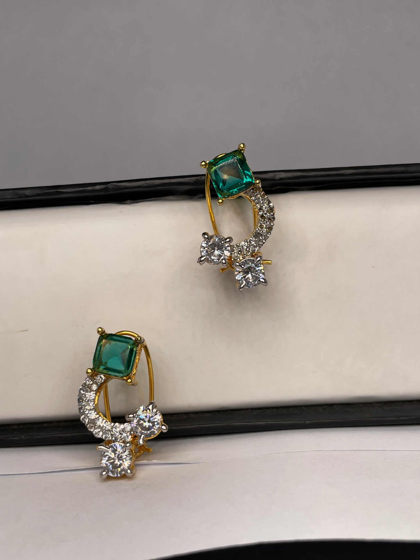 Zari E Sabze Earrings