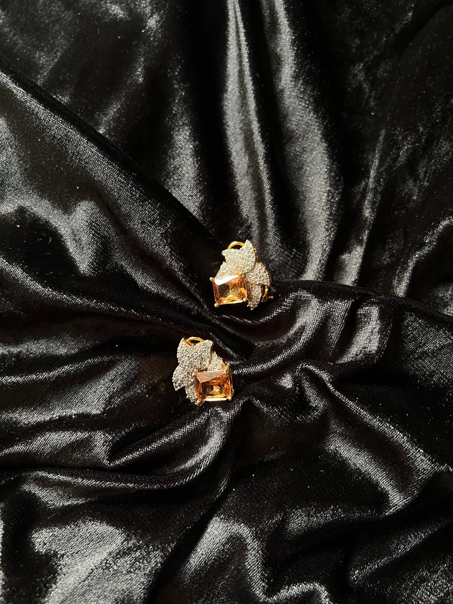 Crowned Whisper Earring