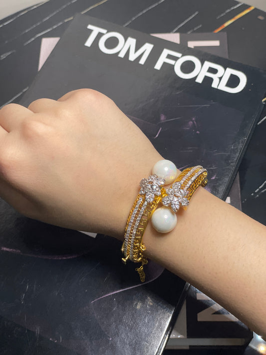 Pearl Blossom Bangle