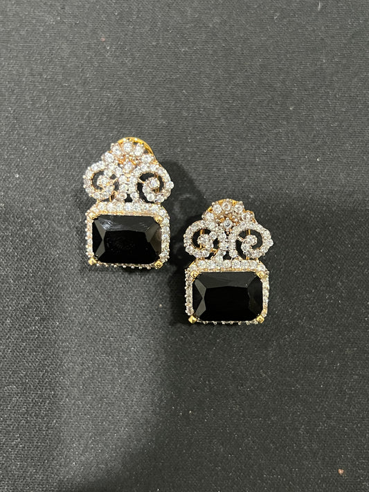 Onyx Crown Studs