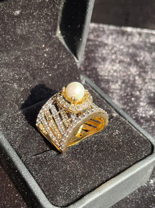 Pearl serenade Ring