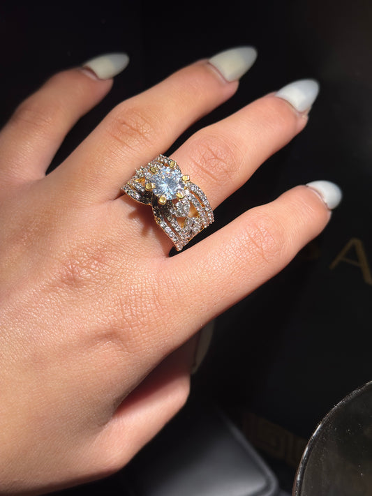 Elegance Ring
