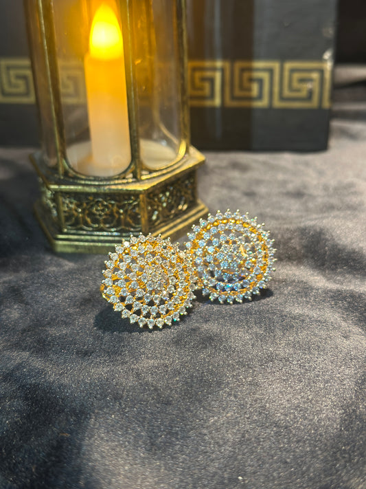 DIAMOND KUT STUDS